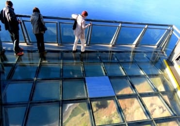 Glass bottom lookout point with impressive view Madeira