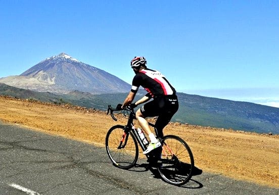 Road bike tour to Mount Teide