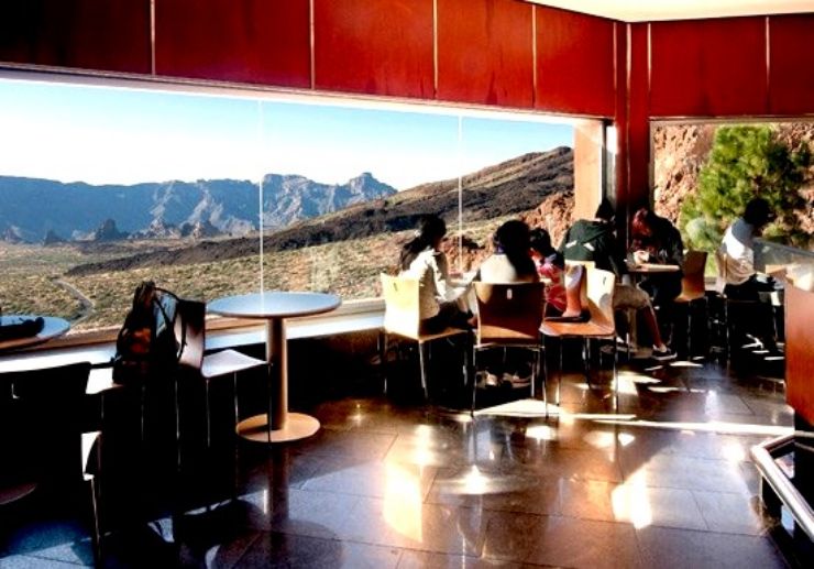 Cafeteria at the cable car base station