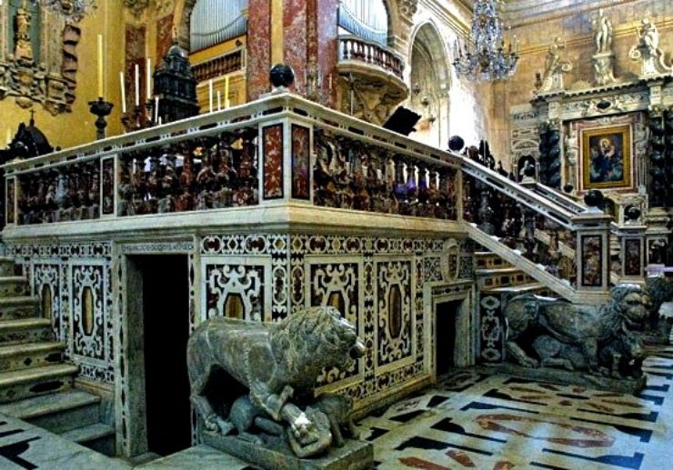 See treasures of Cagliari in Sardinia