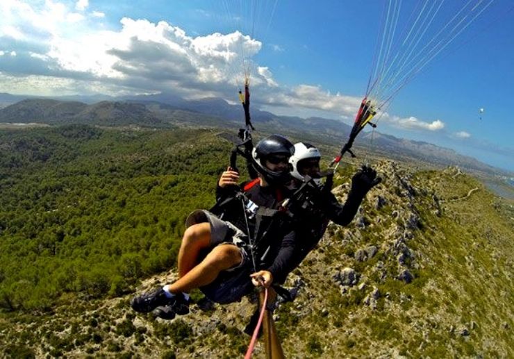 Paragliding in Mallorca scenic view