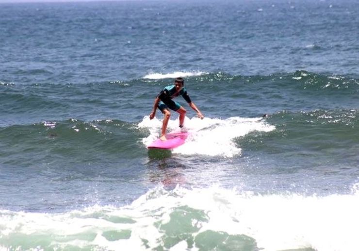 Improve surfing skills in Tenerife