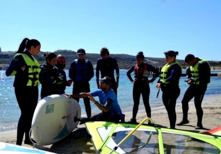 Wind surfing courses in Malta