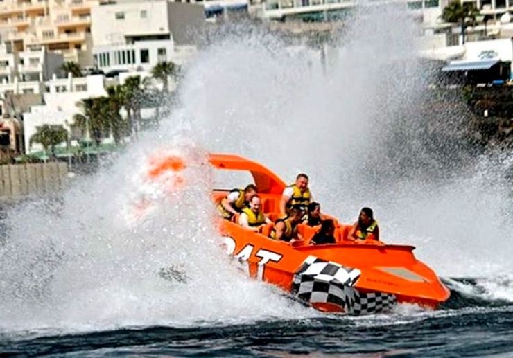 Adrenaline jetboat ride in Puerto Carmen