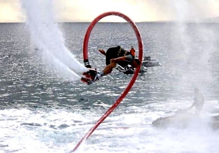 Flyboard stunts in Lanzarote
