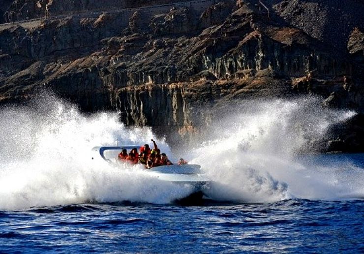 Adrenaline jet boat ride in Gran Canaria