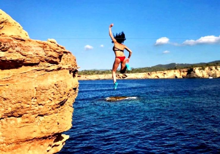 Ibiza jeep tour with cliff diving