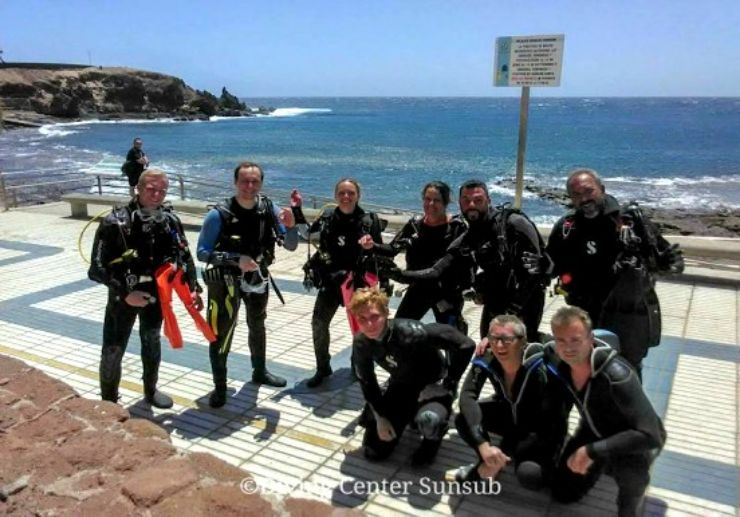 gearing up for a dive Gran Canaria