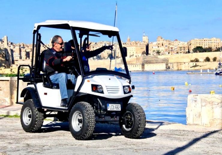 Self guided electric buggy Malta self drive